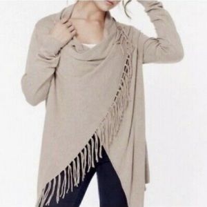LOVESTITCH wrap sweater, fringe detail